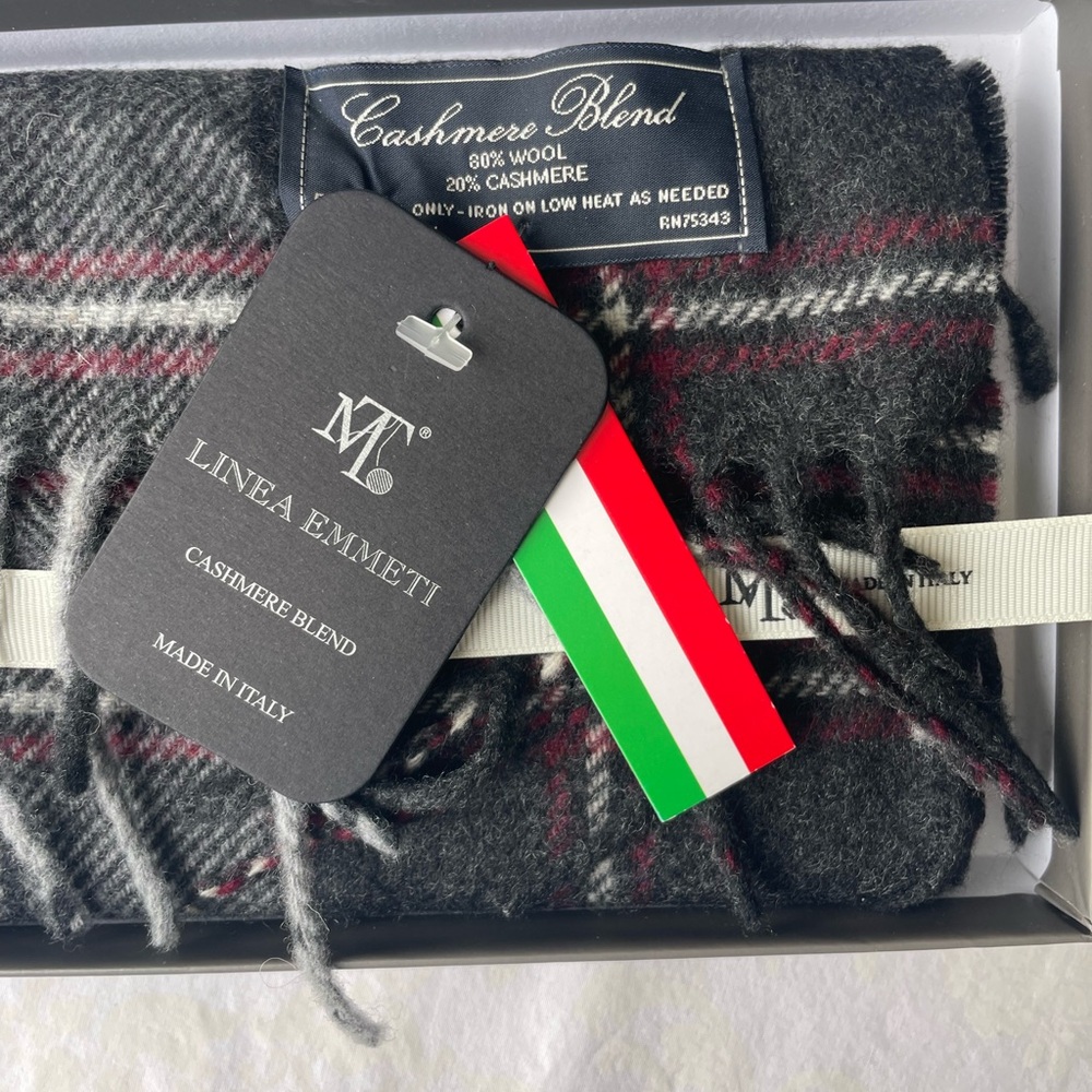 Linea Emmeti Cashmere Blend Scarf 80% Wool 20% Cashmere New In Box Made In Italy